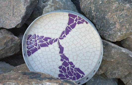 Mosaik Tablett lila elfenbein 23 cm – Einzelstück - handgemacht