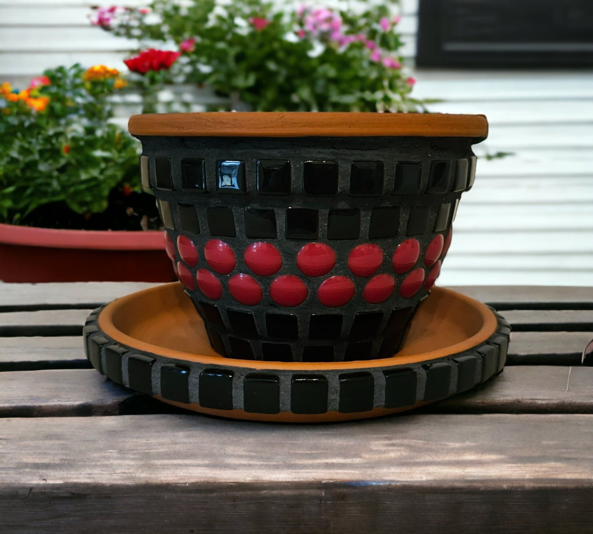 Mosaik Aschenbecher schwarz rot 9 cm - Sturmaschenbecher Gartenaschenbecher - Mosaikkasten aschenbecher Aschenbecher mit Deckel