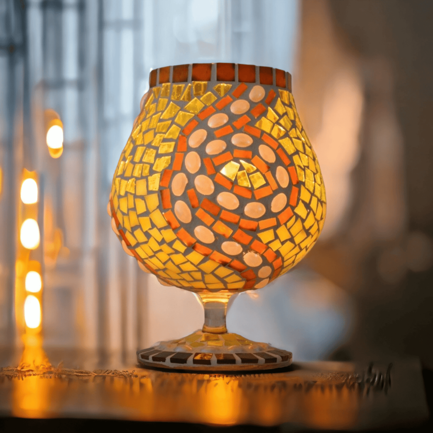 Mosaik Windlicht Perlentraum gelb 17 cm hoch – Einzelstück - handgemacht - upcycling - Mosaikkasten aus alt mach neu braun